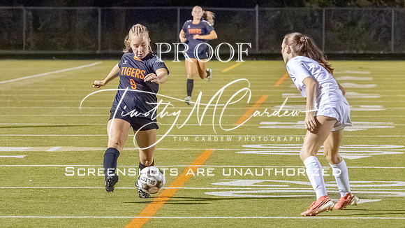 Ipswich vs Amesbury Girls Soccer 2026 Senior Night_2026-09-29_06-53-48_1K7A7680_@TimCardew_2026