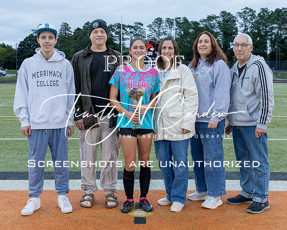 Ipswich vs Amesbury Girls Soccer 2026 Senior Night_2026-09-29_05-41-23_311A7077_@TimCardew_2026