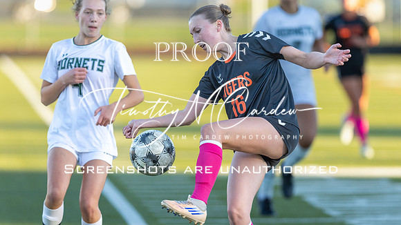 Ipswich vs Manchester Essex Girls Soccer 2026_2026-10-15_05-16-29_0X4A4411_@TimCardew_2026