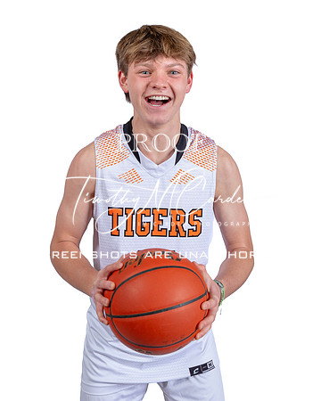 Ipswich HS Boys Basketball 2025 Media Day_2025-01-09_04-12-08_DT7T8560_@TimCardew_2025-Edit