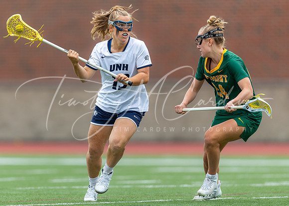 University of New Hampshire vs Vermont Women’s Lacrosse Game 2022_2022-04-16_01-04-21_AB5W9685_@TimCardew_2022