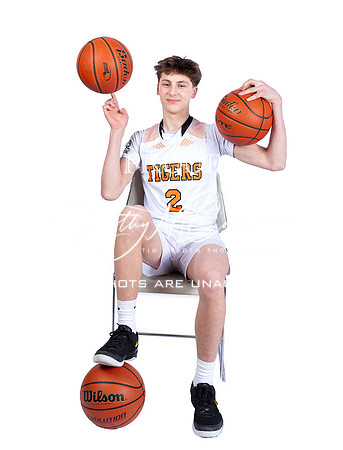 Ipswich HS Boys Basketball 2025 Media Day_2025-01-09_04-25-12_DT7T8744_@TimCardew_2025-Edit