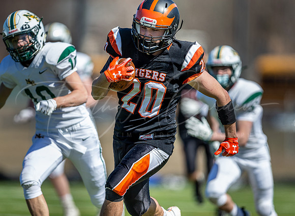 Ipswich vs North Reading Varsity Football Game 2021_2021-03-20_14-15-52_IM1D8950_©TimCardew_2021
