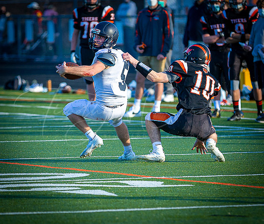 Ipswich vs Lynnfield Varsity Football Game 2021_2021-04-09_05-48-13_AB5W7987.CR2_@TimCardew_2021