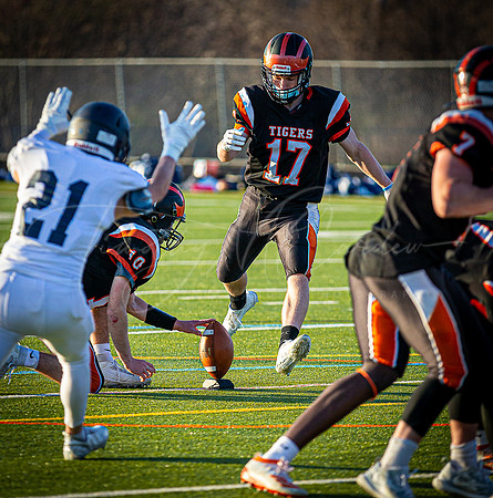 Ipswich vs Lynnfield Varsity Football Game 2021_2021-04-09_06-26-59_AB5W8337.CR2_@TimCardew_2021