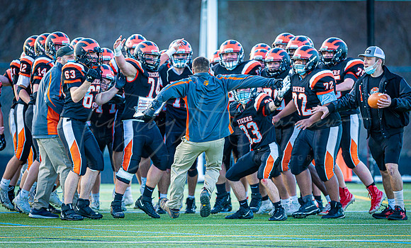 Ipswich vs Lynnfield Varsity Football Game 2021_2021-04-09_06-46-55_IM1D5168.CR2_@TimCardew_2021