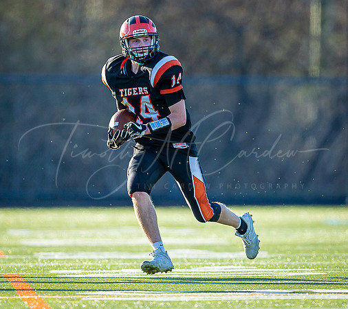 Ipswich vs Lynnfield Varsity Football Game 2021_2021-04-09_05-39-45_IM1D4242.CR2_@TimCardew_2021