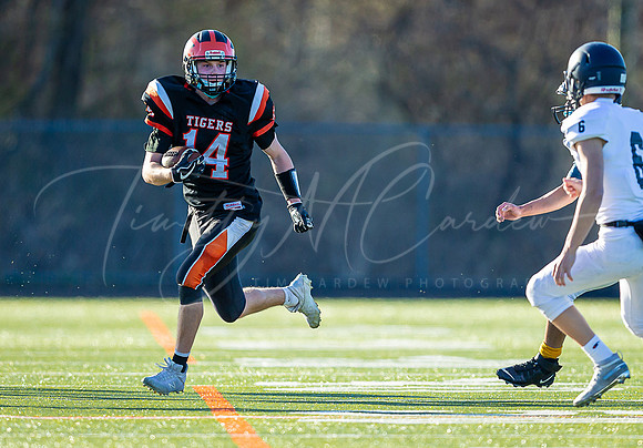 Ipswich vs Lynnfield Varsity Football Game 2021_2021-04-09_05-39-45_IM1D4245.CR2_@TimCardew_2021