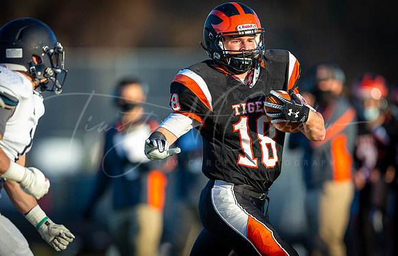 Ipswich vs Lynnfield Varsity Football Game 2021_2021-04-09_06-05-45_IM1D4542.CR2_@TimCardew_2021