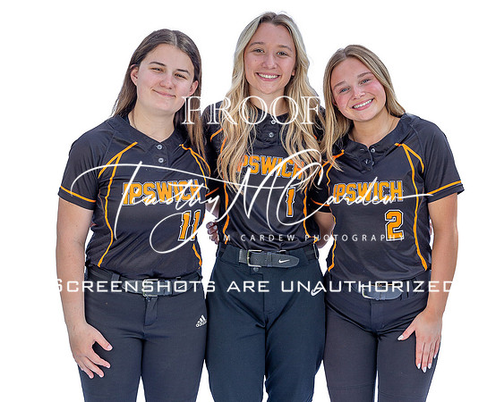 Ipswich Softball Seniors Media Day 2025_2025-05-02_03-11-11_DT7T0258_@TimCardew_2025-Edit