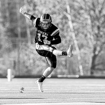 Ipswich vs Hamilton-Wenham Varsity Football Game 2021_2021-04-23_06-00-16_AB5W0641_@TimCardew_2021-2