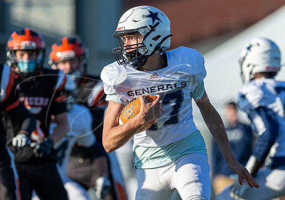 Ipswich vs Hamilton-Wenham Varsity Football Game 2021_2021-04-23_06-00-22_AB5W0646_@TimCardew_2021