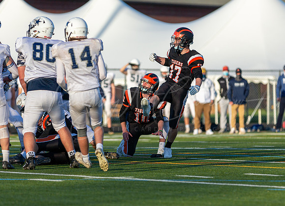 Ipswich vs Hamilton-Wenham Varsity Football Game 2021_2021-04-23_06-27-52_IM1D6493_@TimCardew_2021