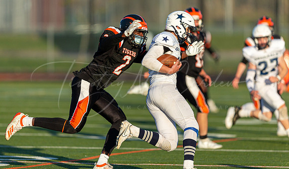 Ipswich vs Hamilton-Wenham Varsity Football Game 2021_2021-04-23_06-33-59_AB5W1155_@TimCardew_2021