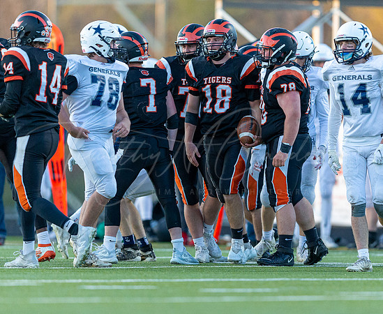 Ipswich vs Hamilton-Wenham Varsity Football Game 2021_2021-04-23_07-11-29_AB5W1794_@TimCardew_2021