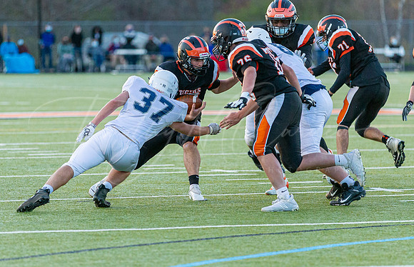 Ipswich vs Hamilton-Wenham Varsity Football Game 2021_2021-04-23_07-13-37_IM1D6652_@TimCardew_2021
