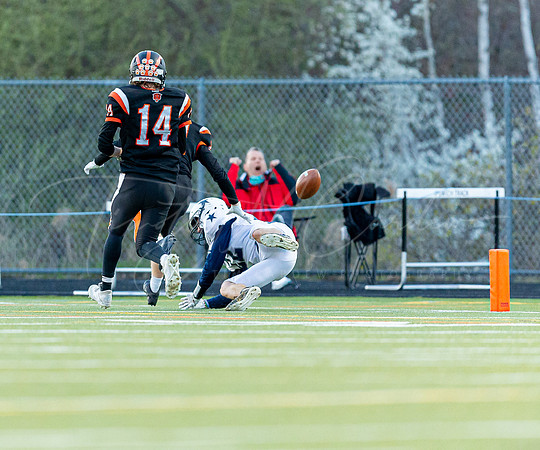 Ipswich vs Hamilton-Wenham Varsity Football Game 2021_2021-04-23_07-20-56_AB5W1987_@TimCardew_2021