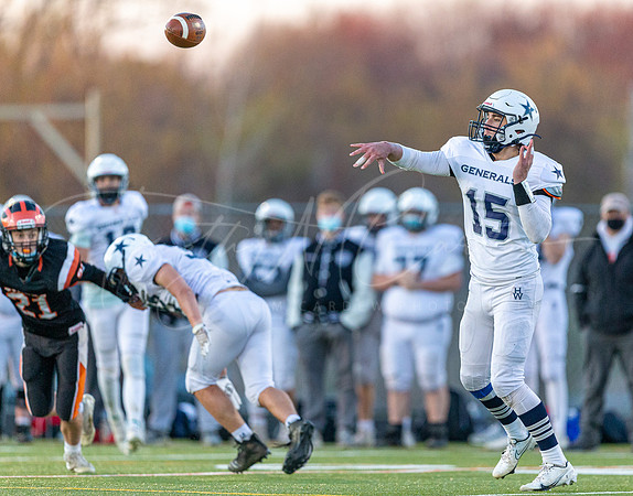 Ipswich vs Hamilton-Wenham Varsity Football Game 2021_2021-04-23_07-21-54_AB5W2011_@TimCardew_2021
