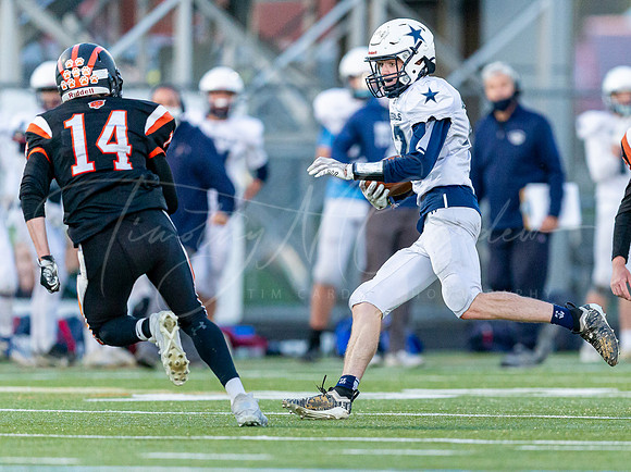 Ipswich vs Hamilton-Wenham Varsity Football Game 2021_2021-04-23_07-24-19_AB5W2084_@TimCardew_2021