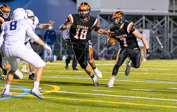Ipswich vs Hamilton-Wenham Varsity Football Game 2021_2021-04-23_07-57-59_IM1D7258_@TimCardew_2021