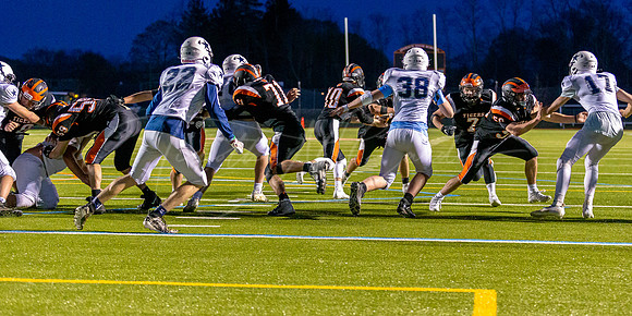 Ipswich vs Hamilton-Wenham Varsity Football Game 2021_2021-04-23_08-00-12_IM1D7315_@TimCardew_2021