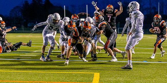 Ipswich vs Hamilton-Wenham Varsity Football Game 2021_2021-04-23_08-00-15_IM1D7348_@TimCardew_2021