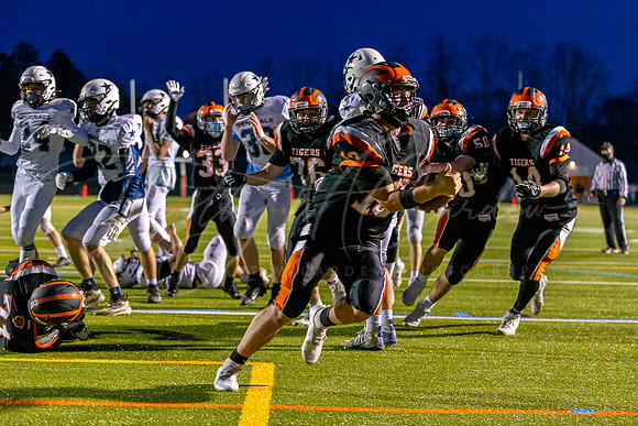 Ipswich vs Hamilton-Wenham Varsity Football Game 2021_2021-04-23_08-00-16_IM1D7353_@TimCardew_2021