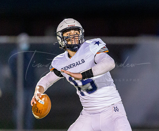 Ipswich vs Hamilton-Wenham Varsity Football Game 2021_2021-04-23_08-04-23_AB5W3014_@TimCardew_2021