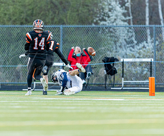 Ipswich vs Hamilton-Wenham Varsity Football Game 2021_2021-04-23_07-20-56_AB5W1988_@TimCardew_2021