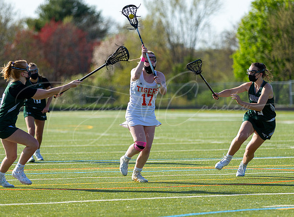 Ipswich vs Manchester-Essex Girls HS Varsity Lacrosse game_2021-05-07_05-23-58_IM1D8640_@TimCardew_2021