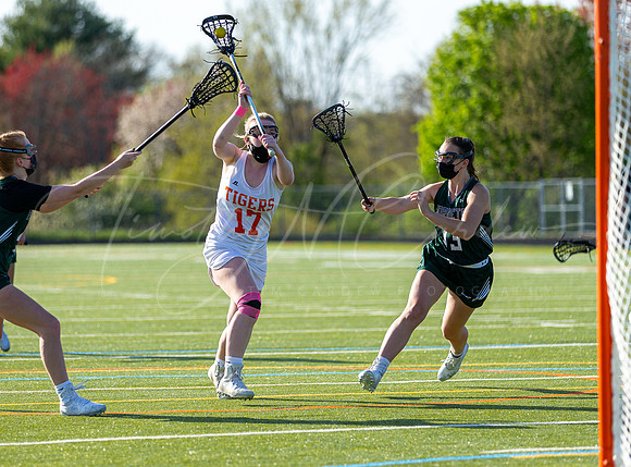 Ipswich vs Manchester-Essex Girls HS Varsity Lacrosse game_2021-05-07_05-23-58_IM1D8641_@TimCardew_2021