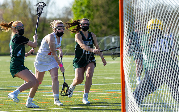 Ipswich vs Manchester-Essex Girls HS Varsity Lacrosse game_2021-05-07_05-23-58_IM1D8646_@TimCardew_2021