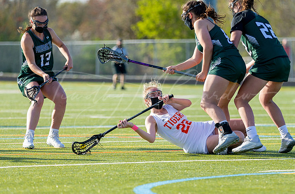 Ipswich vs Manchester-Essex Girls HS Varsity Lacrosse game_2021-05-07_05-47-43_IM1D9037_@TimCardew_2021
