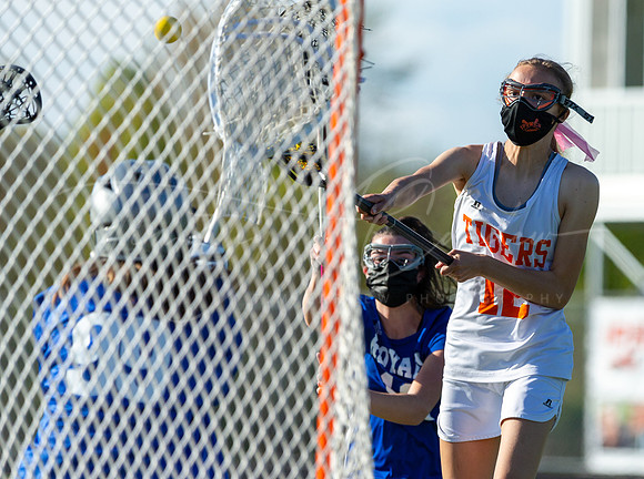Ipswich vs Georgetown Girls HS Varsity Lacrosse Game_2021-05-10_05-24-32_IM1D9720_@TimCardew_2021