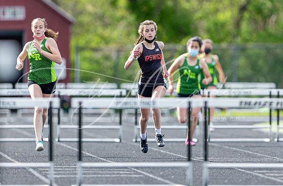 Ipswich vs North Reading Varsity Spring Track & Field Event 2021_2021-05-11_04-32-40_AB5W6744_@TimCardew_2021