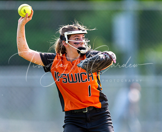 Ipswich vs Rockport Girls HS Varsity Softball Game 2021_2021-05-19_04-12-39_AB5W6704_@TimCardew_2021