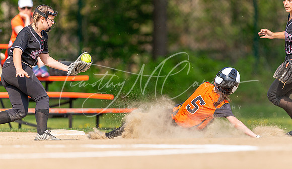 Ipswich vs Rockport Girls HS Varsity Softball Game 2021_2021-05-19_04-18-38_AB5W6814_@TimCardew_2021