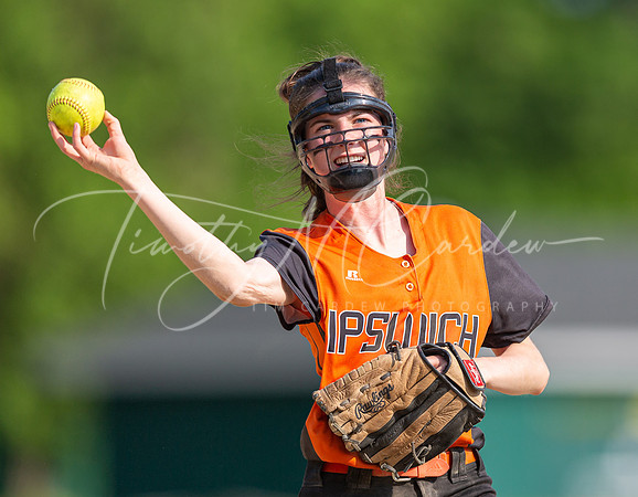 Ipswich vs Rockport Girls HS Varsity Softball Game 2021_2021-05-19_04-49-39_AB5W7308_@TimCardew_2021