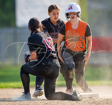 Ipswich vs Rockport Girls HS Varsity Softball Game 2021_2021-05-19_05-22-30_AB5W7925_@TimCardew_2021