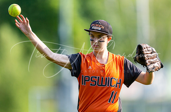 Ipswich vs Rockport Girls HS Varsity Softball Game 2021_2021-05-19_05-27-35_AB5W8126_@TimCardew_2021