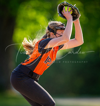 Ipswich vs Rockport Girls HS Varsity Softball Game 2021_2021-05-19_05-30-13_AB5W8198_@TimCardew_2021