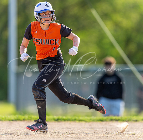 Ipswich vs Rockport Girls HS Varsity Softball Game 2021_2021-05-19_05-37-55_AB5W8289_@TimCardew_2021
