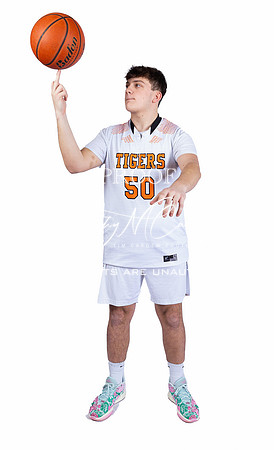 Ipswich HS Boys Basketball 2025 Media Day_2025-01-09_04-29-47_DT7T8816_@TimCardew_2025-Edit