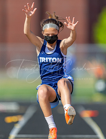 Ipswich vs Triton Varsity Spring Track & Field Event 2021_2021-05-17_04-17-13_AB5W3303_@TimCardew_2021