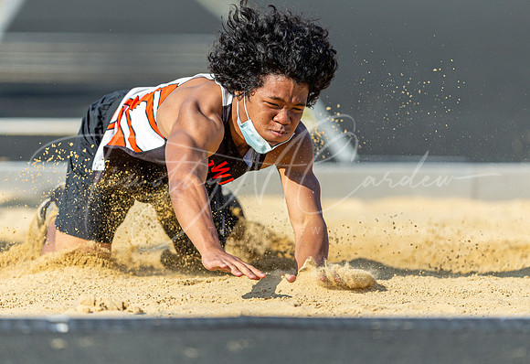Ipswich vs Triton Varsity Spring Track & Field Event 2021_2021-05-17_04-49-19_AB5W3553_@TimCardew_2021