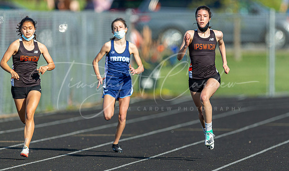 Ipswich vs Triton Varsity Spring Track & Field Event 2021_2021-05-17_05-22-56_AB5W4110_@TimCardew_2021