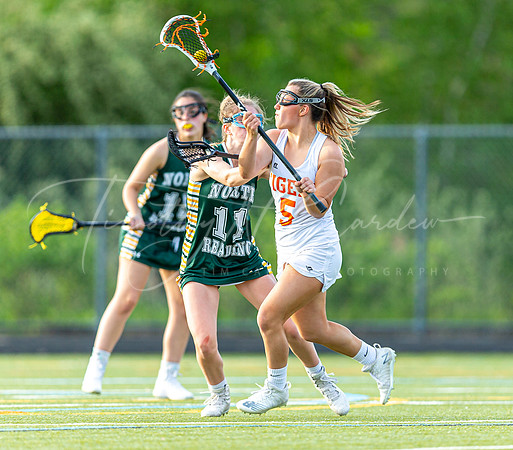 Ipswich vs North Reading Girls HS Varsity Lacrosse Game 2021_2021-05-18_06-13-35_AB5W5424_@TimCardew_2021