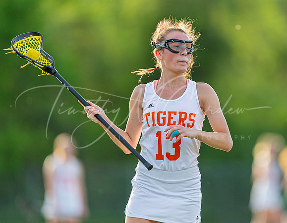 Ipswich vs North Reading Girls HS Varsity Lacrosse Game 2021_2021-05-18_06-43-53_AB5W6124_@TimCardew_2021