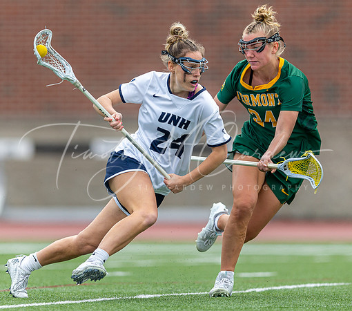 University of New Hampshire vs Vermont Women’s Lacrosse Game 2022_2022-04-16_02-39-42_AB5W1763_@TimCardew_2022