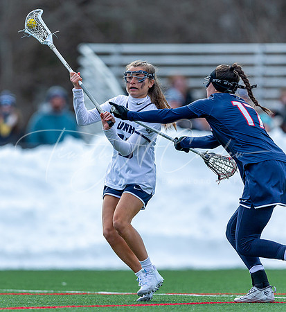 University of New Hampshire vs #25 University of Connecticut Women’s Lacrosse Game 2022_2022-02-27_02-25-13_AB5W3915_@TimCardew_2022